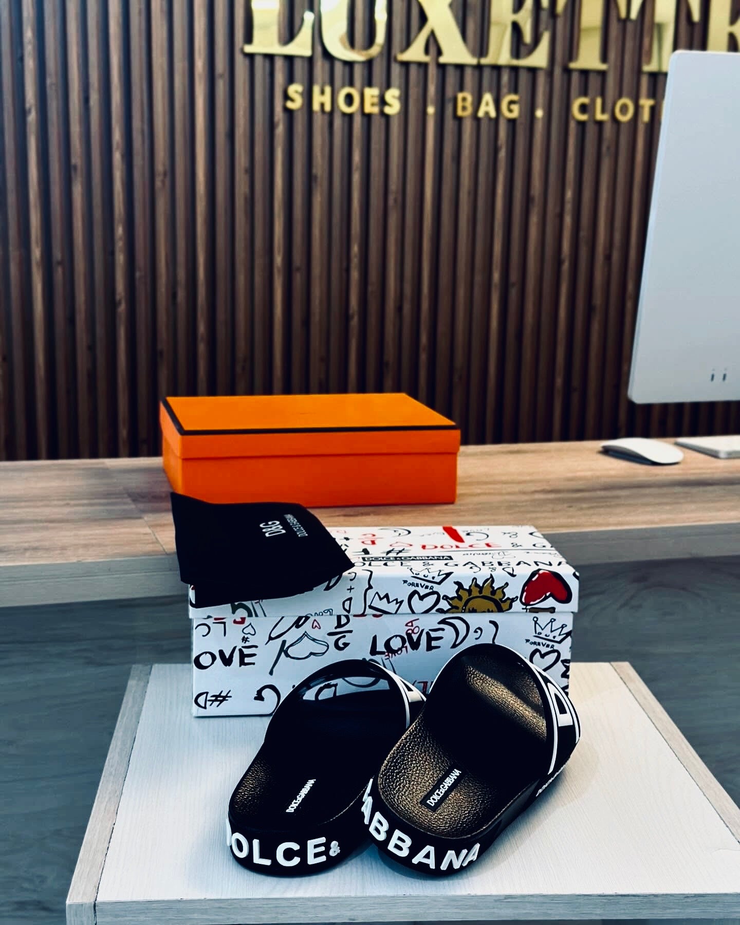 Dolce & Gabbana Slides