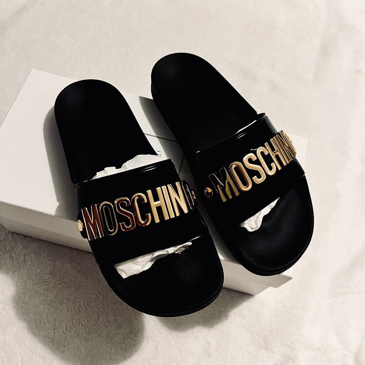 Moschino Slides