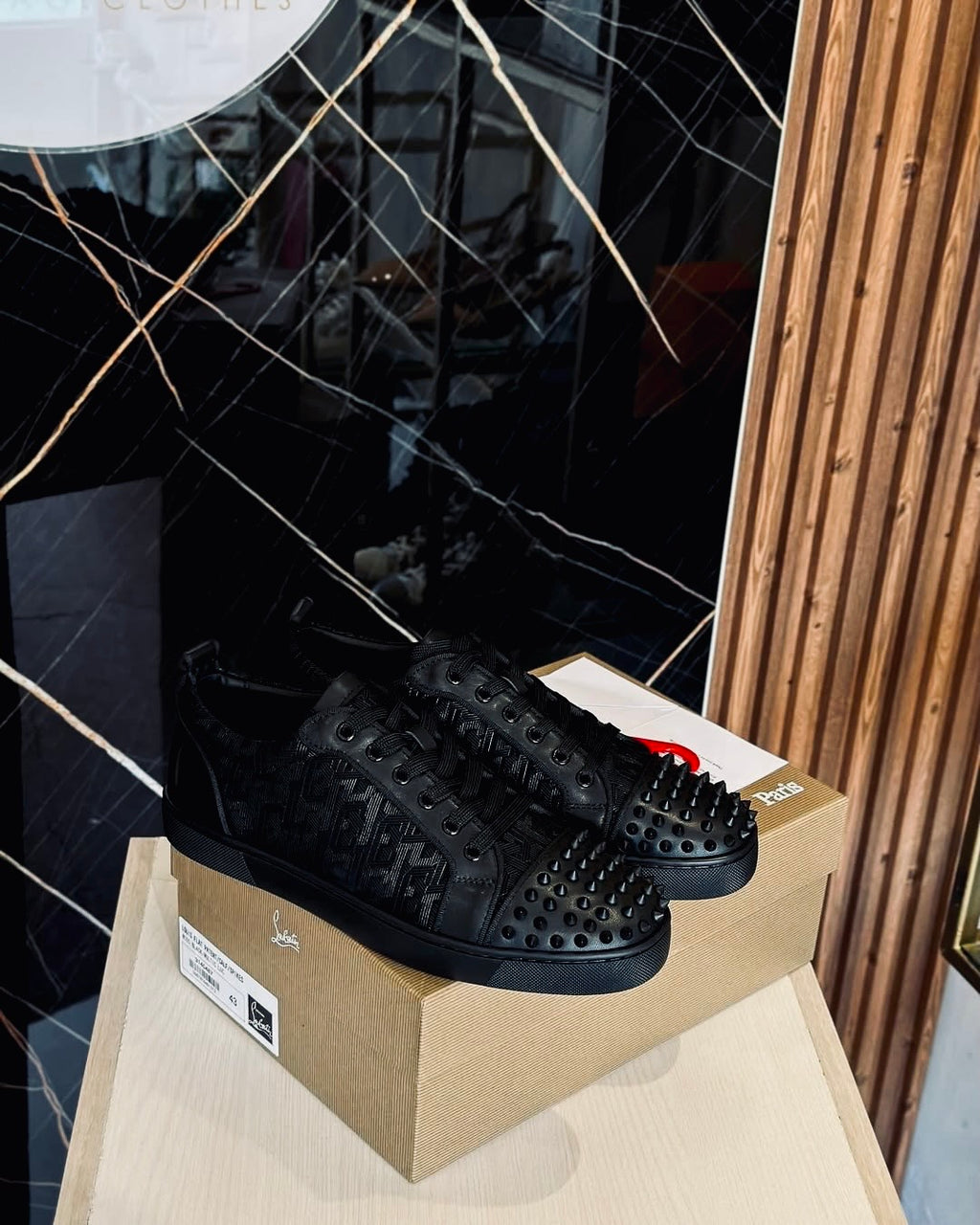 Christian Louboutin Louis Junior Spikes
