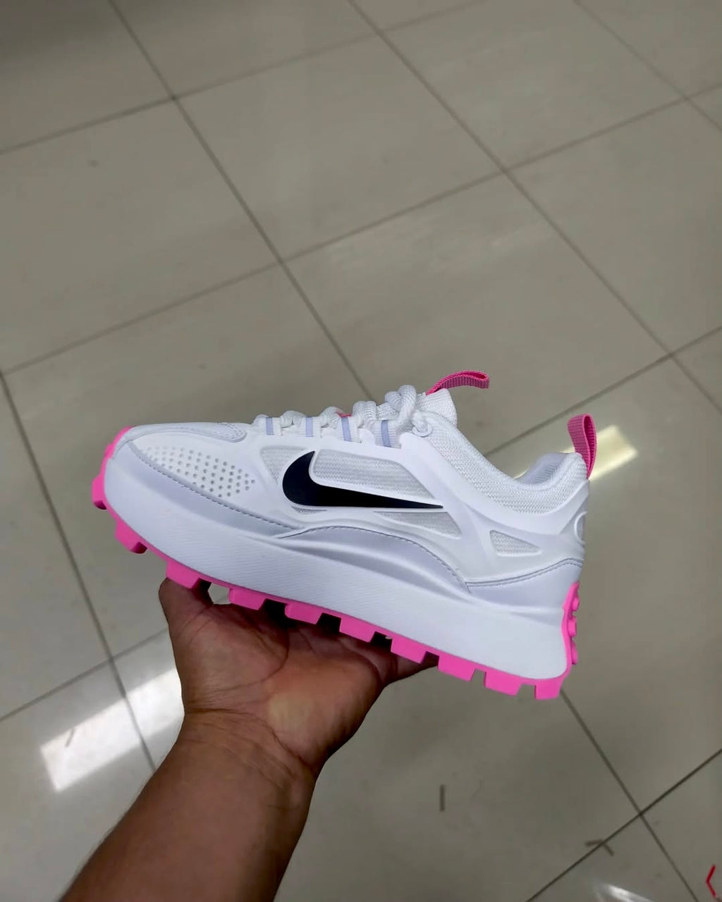 Nike Bailleli
