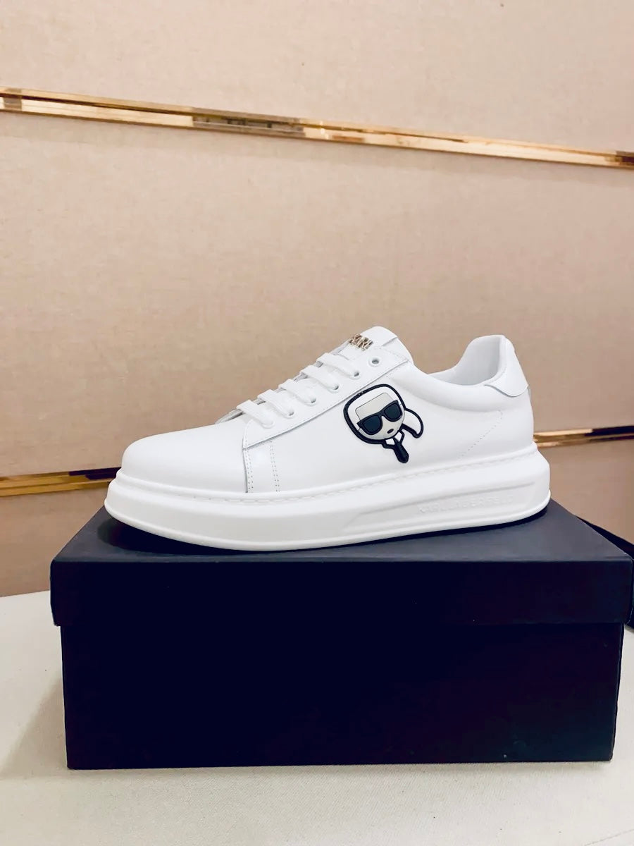 Karl Lagerfeld Classic