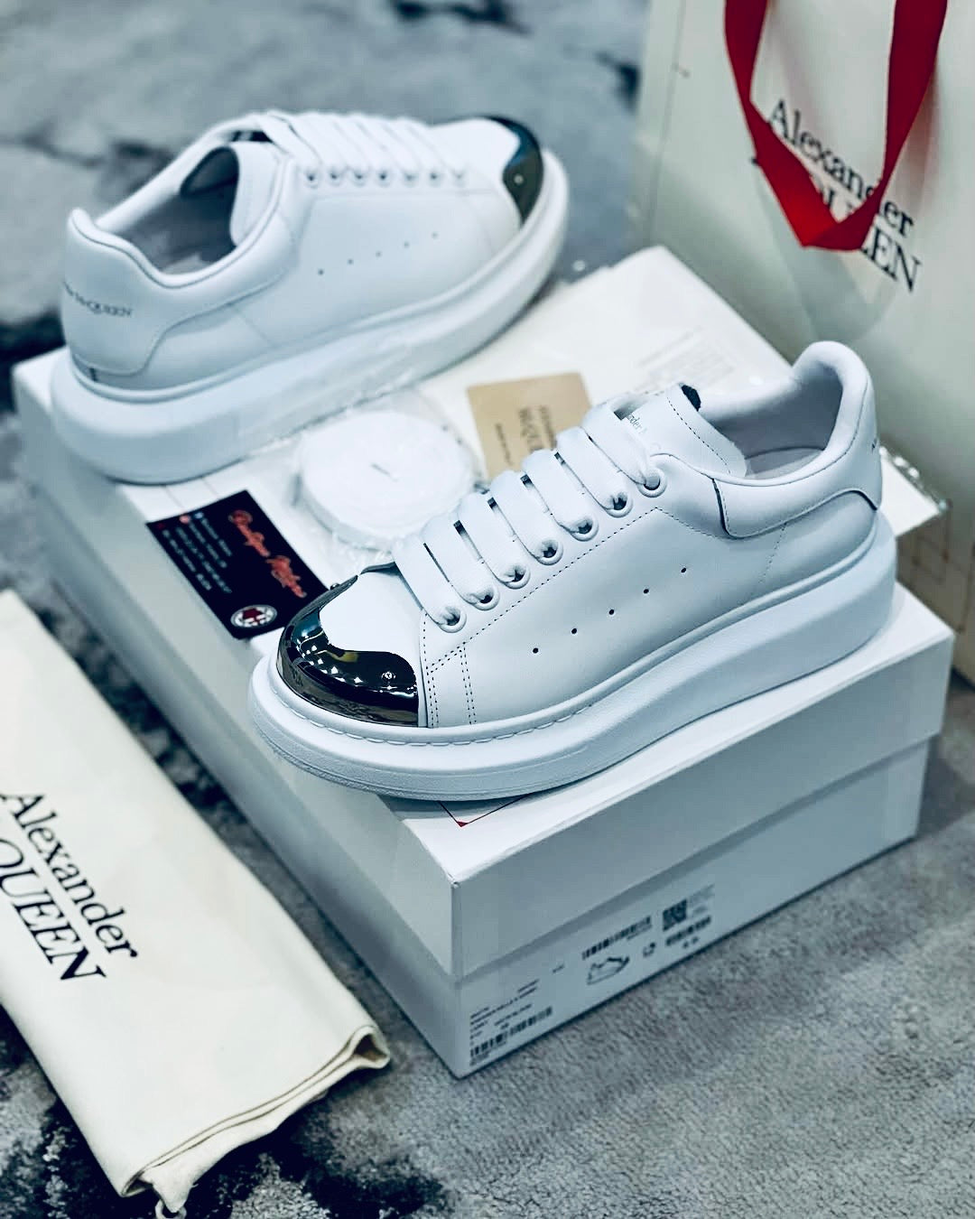 Alexander McQueen Classic Swap