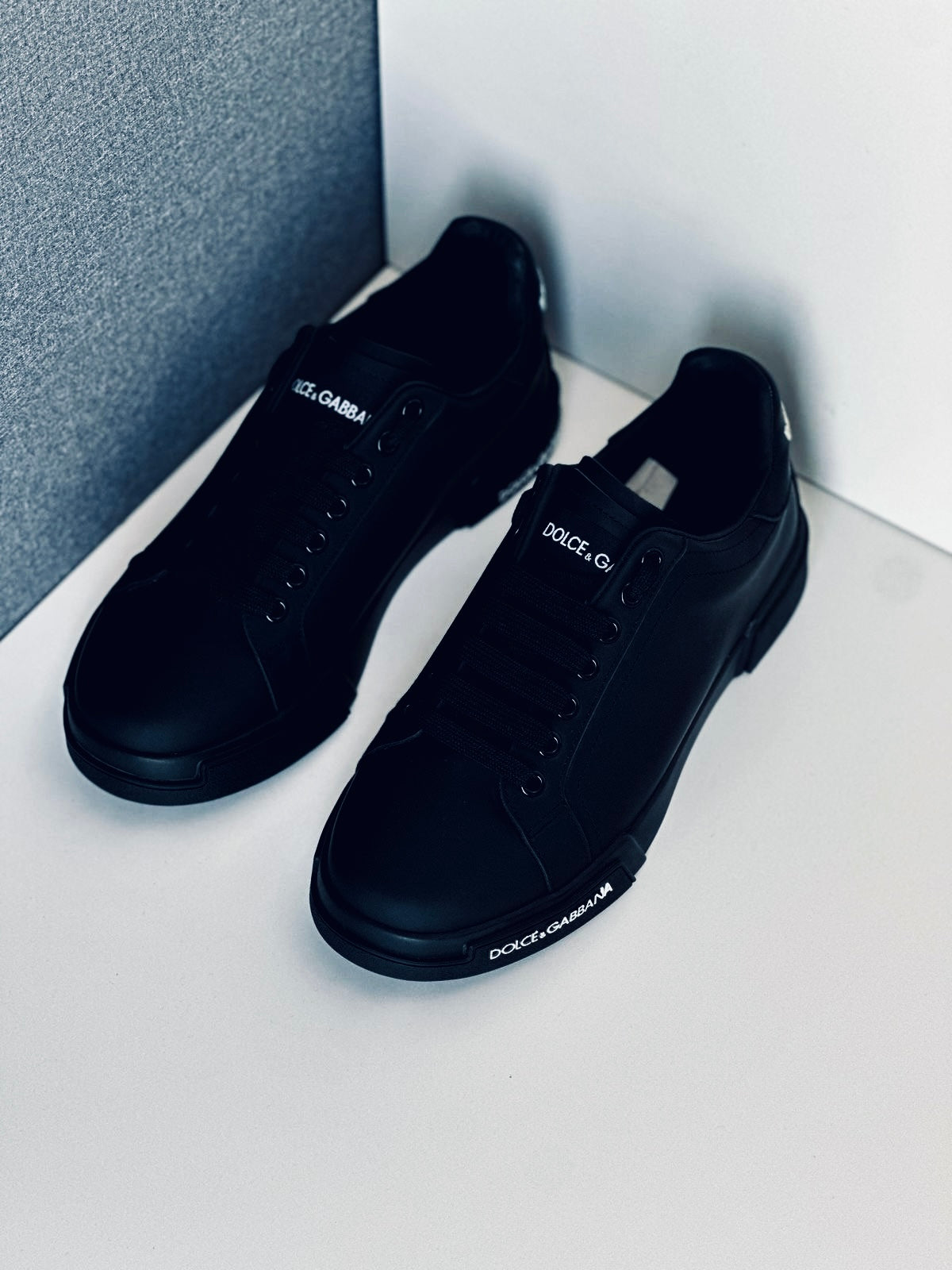 Dolce & Gabbana Pristine