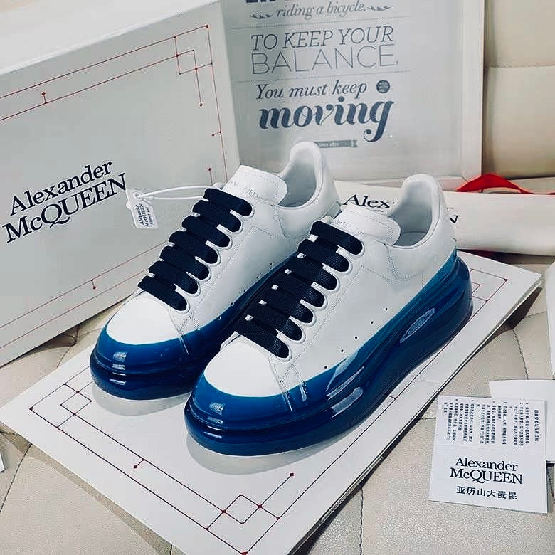 Alexander McQueen Oversize