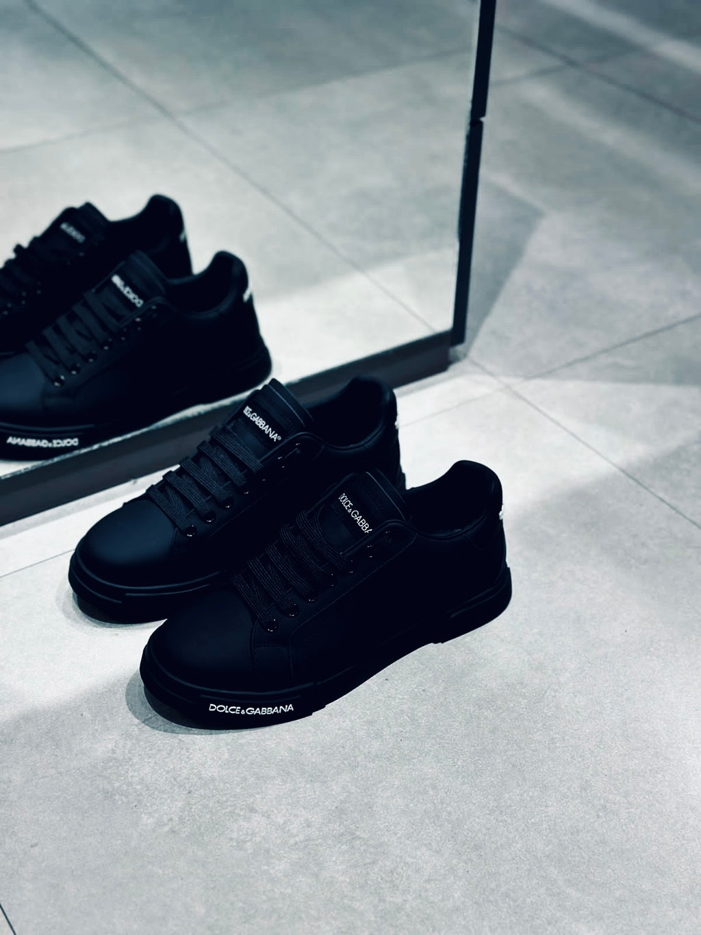 Dolce & Gabbana Pristine