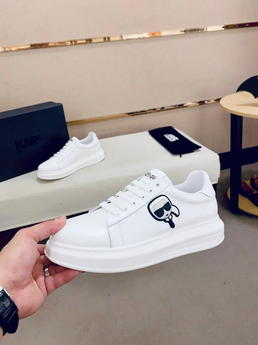 Karl Lagerfeld Classic