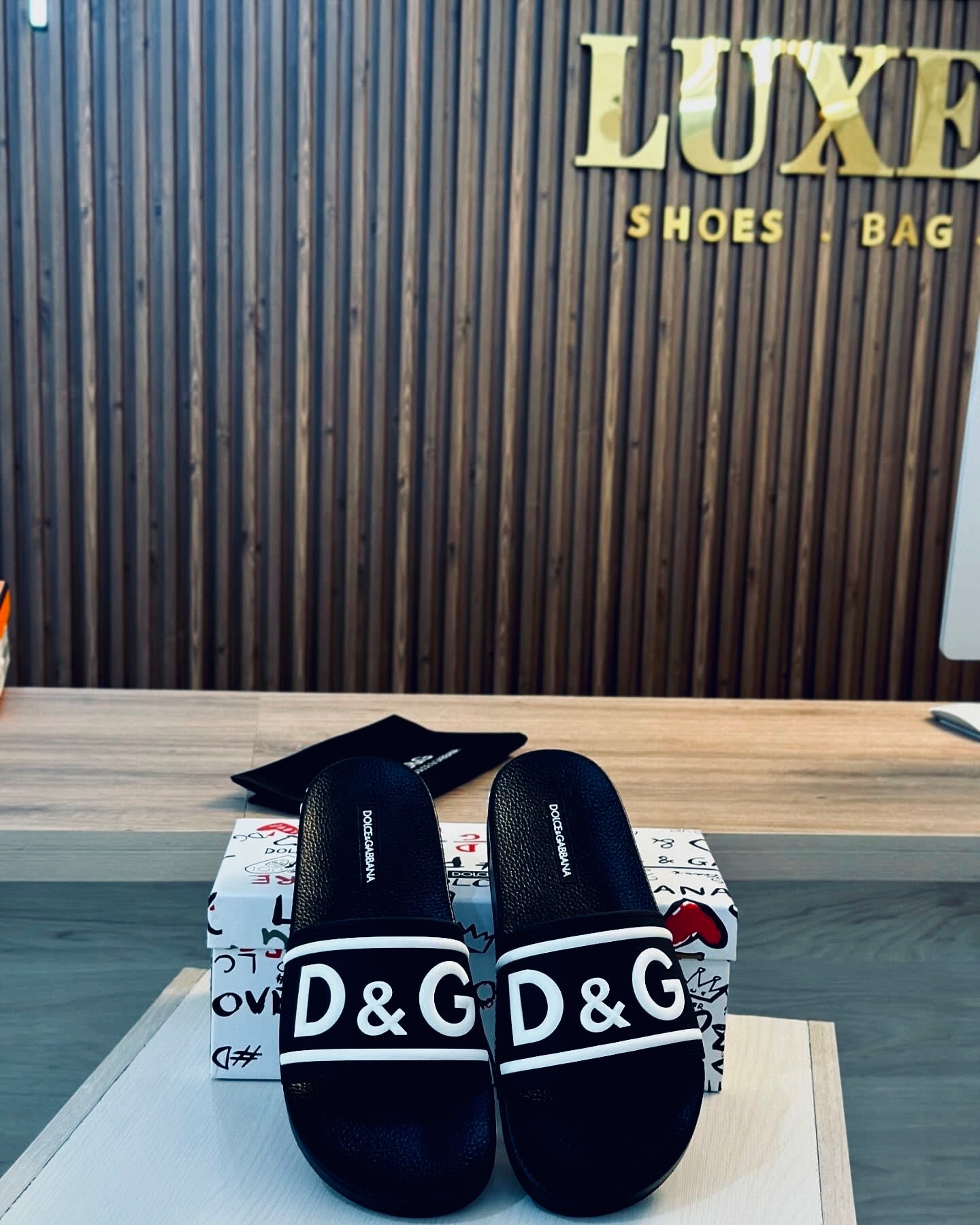 Dolce & Gabbana Slides